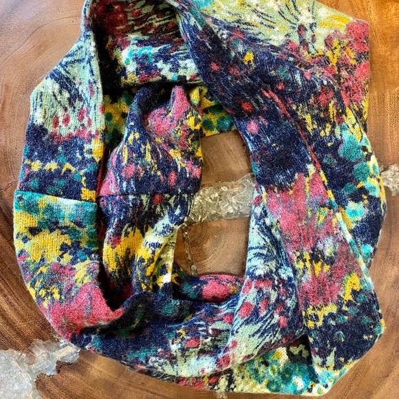 Beautiful Anthropologie wool-blend multicolour infinity scarf - Picture 1 of 5